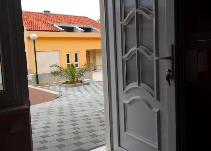 Apartman Sarita 2 Makarska