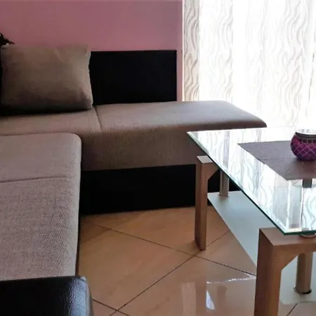 Apartment Sarita 2 Makarska